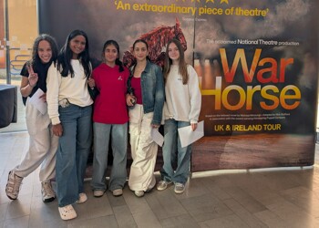 Drama War Horse Production