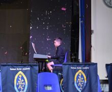 DSC 0059