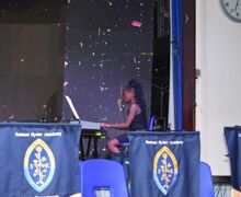 DSC 0083
